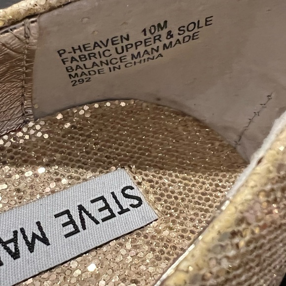 Steve Madden Women’s Gold P-Heaven Round Toe Flats - Picture 7 of 8